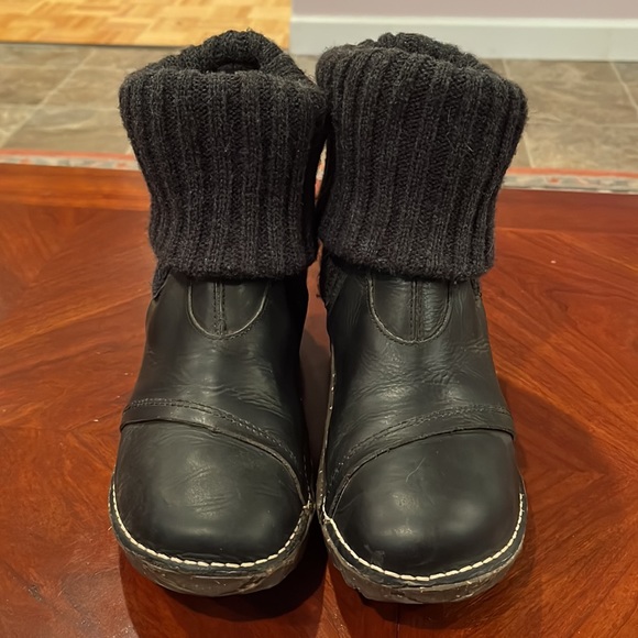 Awesome ankle boots - Picture 3 of 12